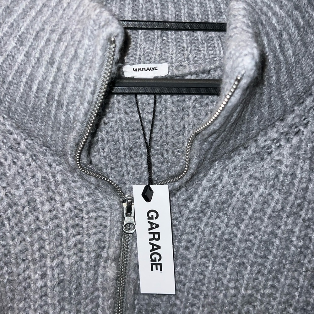 Garage quarter zip sweater size large
